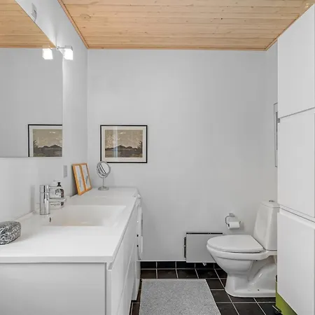 Andrea - 1-6km From The Sea By Interhome