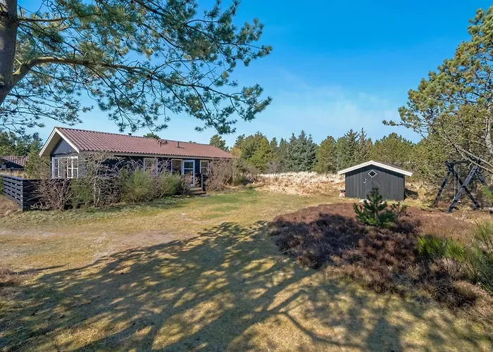 Andrea - 1-6km From The Sea By Interhome